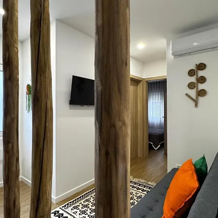 S'apartments New 莱里亚