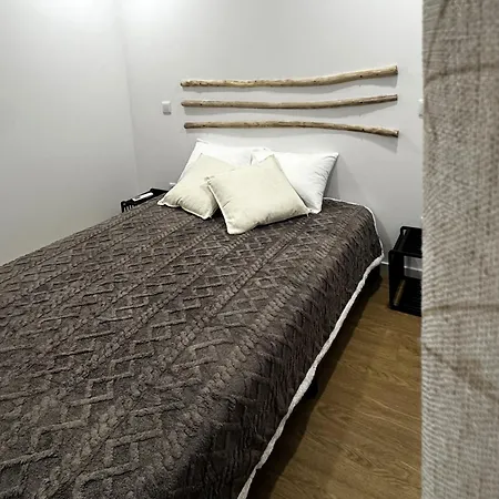 S'apartments New 莱里亚